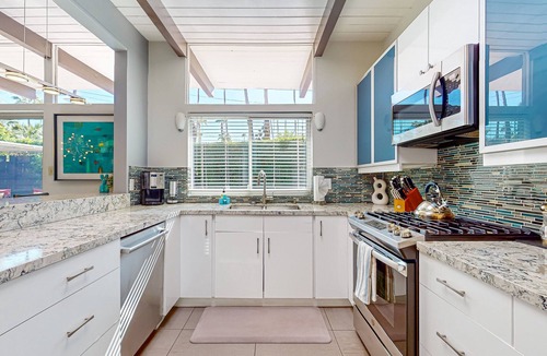 Twin Palms House | Classic mid-century retreat w/private outdoor pool, pool spa, firepit, gas grill