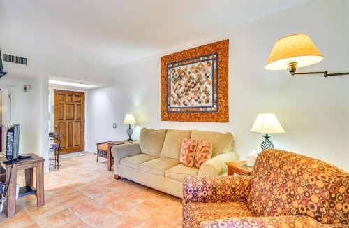 Desert Casitas House | Close to Golf: Mtn-View Townhome in Green Valley