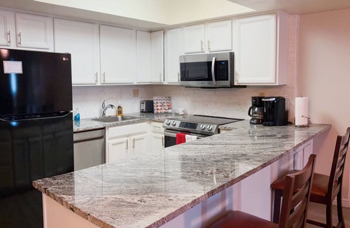 South Scottsdale Condo | Comfortable 1BR/1BA Escape Steps from Scottsdale Fun