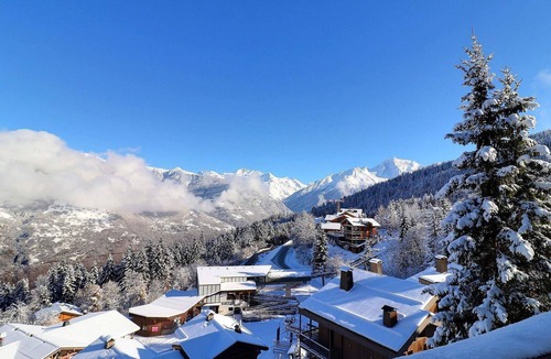 La Perriere Apartment | Comfortable 2-Room with Balcony, Pets Allowed, Ski-in/Ski-out