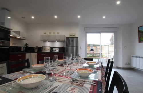Le Mesnil Cottage | Comfortable house with private garden in Cotentin
