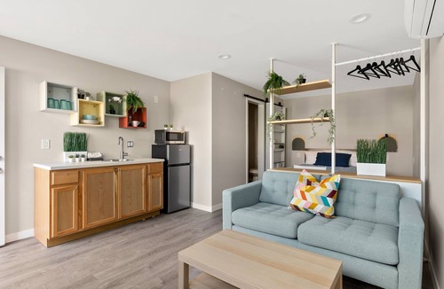 North Park Hotel | Comfortable New Room in one of San Diego's best Neighborhoods