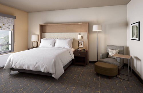 Barstow Hotel | Comfortable Room w/Free Breakfast & Parking – Ideal for Road Trippers on I-15