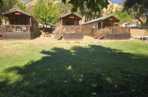 Winters Cottage | Cottage, Sleeps 6 - Creekside Cottage, 1 Bedroom, Sleeps 4-6
