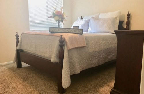 North Las Vegas House | Country Comfort