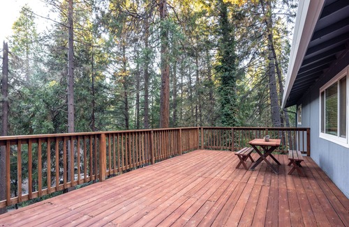 Iowa Hill House | Countryside Elegant Suites with Porch- Excellent for DE-stressing!!