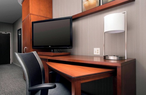 Lufkin Hotel | Courtyard Lufkin