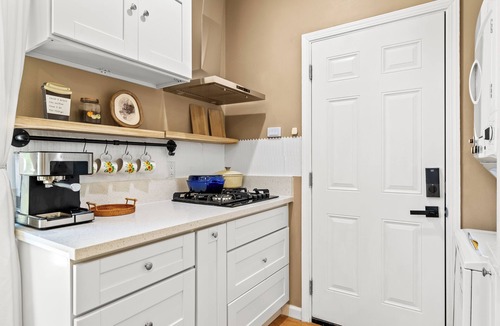 Chino Hills House | Cozy 2bedroom house in tranquil hot tub starry night fotest yoga safeprivate