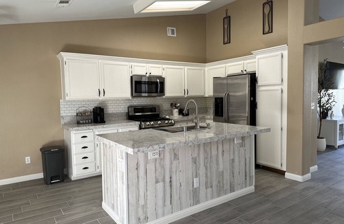 Orchards House | Cozy 3B/2 bath - Newly remodeled home