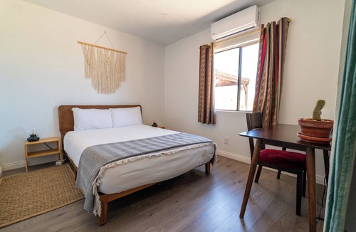 Yucca Valley House | Cozy casita on quiet desert hillside with views, fire pit and grill!