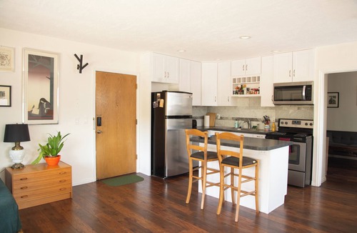 Lower Avenues Condo | Cozy & Classy Downtown/Lower Aves Entire Condo