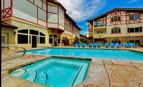 Zermatt Apartment | Cozy Double Queen Mountain Suite Near Park City - 3055