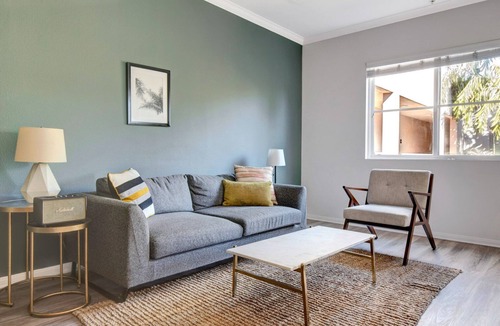 Hollywood Apartment | Cozy Hollywood 1BR w/ Gym + Pool near walk The Stars by Blueground