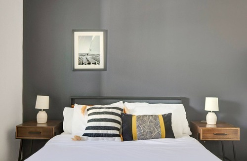 Hollywood Apartment | Cozy Hollywood 1BR w/ Gym + Pool near walk The Stars by Blueground