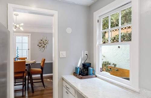 Hollywood Heights House | Cozy Hollywood Hideaway w/Private Patio & Easy City Access | Casa Camrose