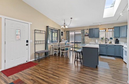Mountainaire House | Cozy Pines Retreat: Fenced Yard, Fireplace & Dogs Stay FREE!