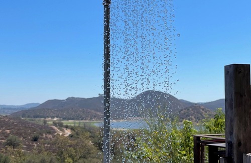Del Dios Cottage | Cozy & romantic tiny house w/magnificent views, hillside pool, & adorable goats
