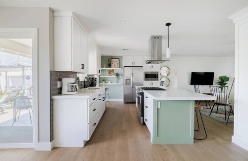 Papago Parkway House | Cozy Scottsdale Retreat Near Old Town | Pool, Baja Shelf & Spa