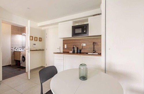 Barr Apartment | Cozy studio with private garden 500m from the center