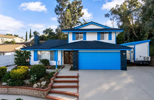 Rowland Heights House | Cozy Tiny RV Stay Near Disneyland, LA & Orange County