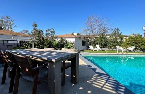Ladera Heights House | Cubier: 4-Unit Complex W/ Swimming Pool (MKW-LAD)
