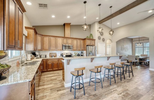 Pahrump House | Death Valley Vacation Pool + Spa Pahrump/Death Valley/Redrock/Las Vegas