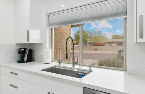 Scottsdale Vista House | Desert Den Scottsdale Retreat with Patio, near Old Town | 1 Dog welcome