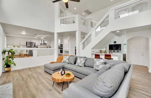 Green Valley House | Desert Oasis Retreat Perfect for Relaxation & Fun