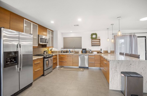 Paradise Valley Village House | Desert Oasis with a Private Pool and 2 secluded, outdoor entertainment spaces.
