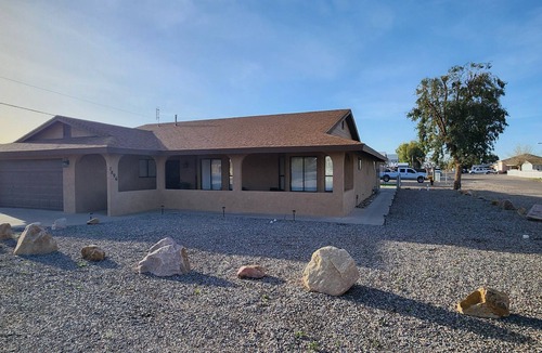 Mohave Valley House | Desert retreat located in Mohave Valley. Spacious, updated home with RV parking.