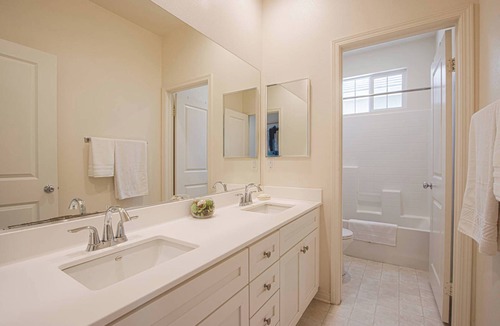 Upland House | Discover Elegance on Granada Rd