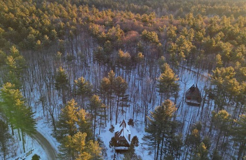 Jay House | Dog-Friendly A-Frame Fireplace · Fenced Yard · 4BR · 7mi to Whiteface