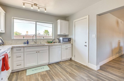 North Las Vegas House | Dog-Friendly North Las Vegas Home ~ 9 Mi to Strip!