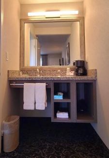 Lone Pine Hotel | Dow Villa Motel