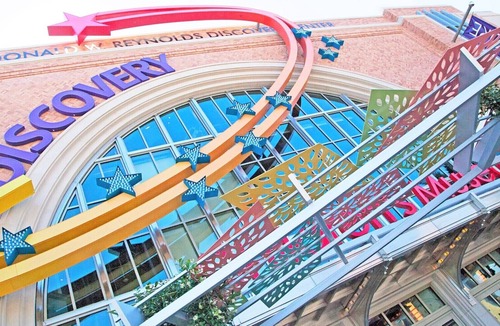 Downtown Las Vegas Hotel | Downtown Escape! Pool, Nightly Entertainment, Free Parking, Casino!