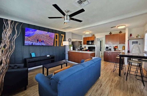 Garfield Apartment | Downtown Phoenix Apt w/Beautiful Patio & Parking