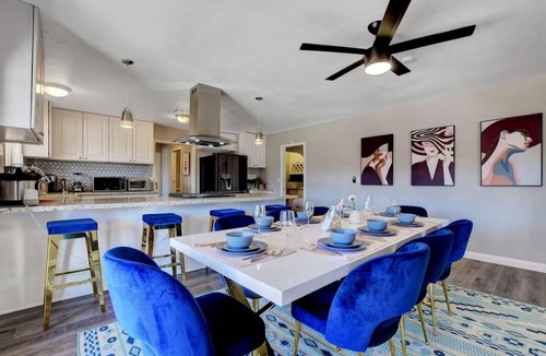 Spring Valley Villa | Dream Home 8BR+pool/spa (70%off 31day min)