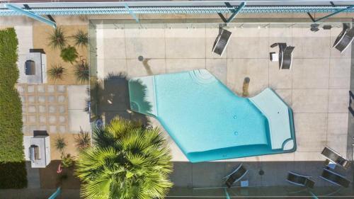 Roosevelt House | DTPH Cozy Corner - Pool & Parking