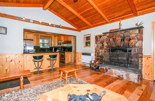 Summit Estates Cabin | El Alamo, 1 Night Free!