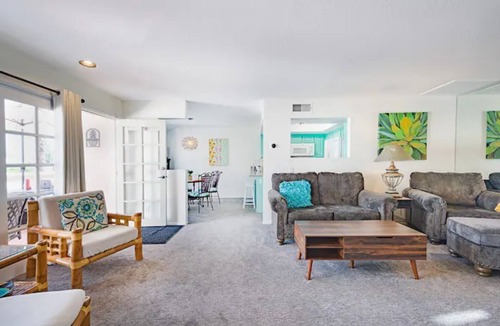 Downtown Palm Springs Condo | Enjoy Palm Springs with ease! Downtown, adjacent to casino, 5 min walk to town