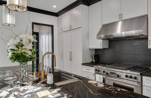 Melrose House | Entertainment Delight in LA