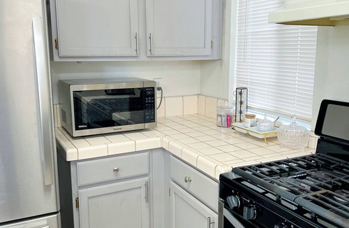 Pumpkin Center House | Entire 3-bedroom 2-Bathroom House in Bakersfield