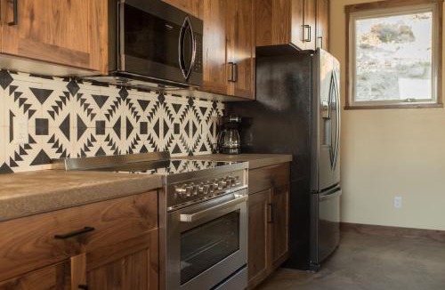 Escalante House | Escalante Cliff House
