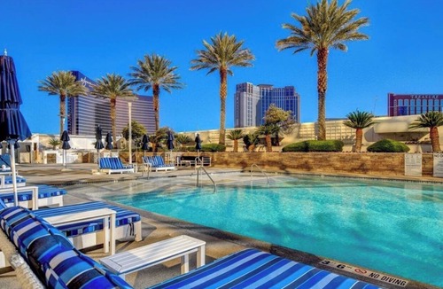 Las Vegas Apartment | Executive-style stay at Trump International in Las Vegas