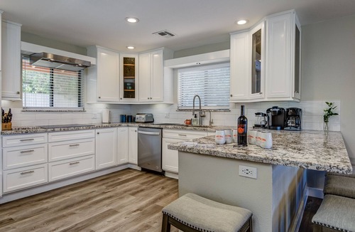 Uptown Sedona House | Experience luxury at Sedona Dream Estate with panoramic red rock views in Uptown Sedona.