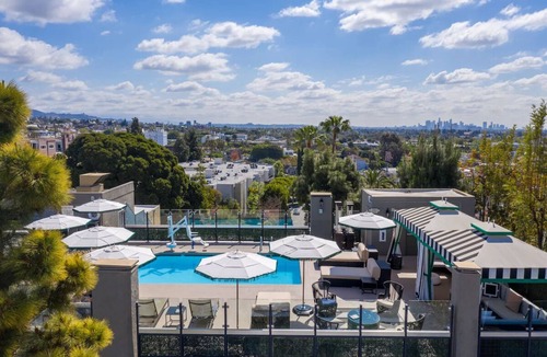 Norma Triangle House | Explore Out of the Ordinary City in Four Spacious Suite with Balcony, Pool!
