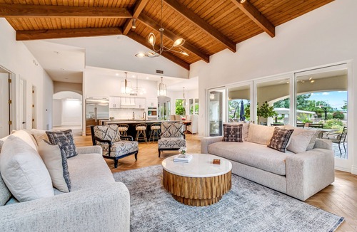 South Scottsdale Villa | ♥Extravagant Family Getaway♥Ace Old Town Loc♥SwimUp Bar♥PickleBall♥Golf♥Spa♥BBQ♥