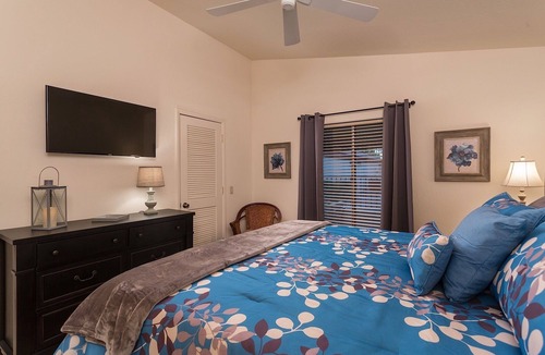 Val Vista Lakes House | Fabulous Gilbert~No Place Like Home, Cozy 2 Bedroom Home/Community Pool Now