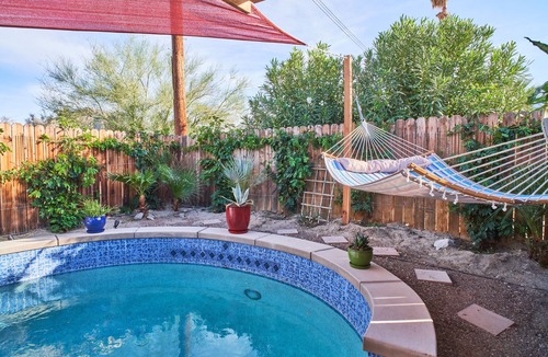 La Quinta Cove House | Fall in Love w/La Quinta at “Casa Bohemia”