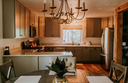 Boulder Bay House | FAMILY FRIENDLY BIG BEAR HOME with HOT TUB & BOAT PARKING